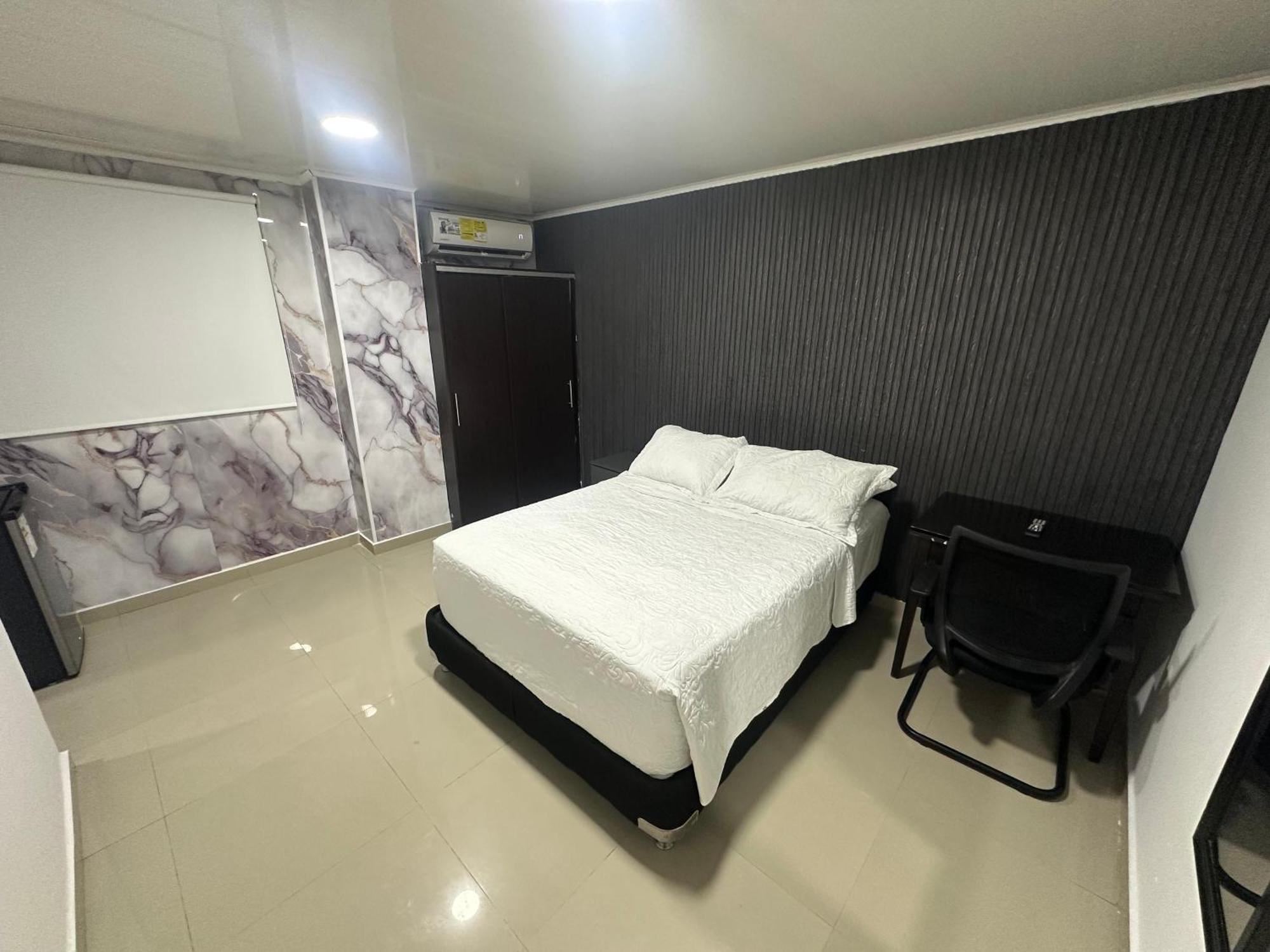Apartahotel Plaza San Andrés Extérieur photo